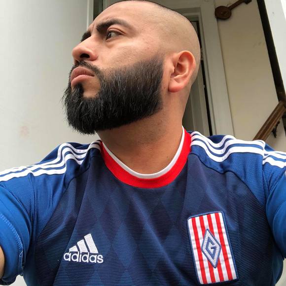 Meet your Posher, Martin - Picture 1 of 1